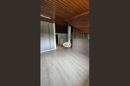 2_photo/94dce23161.6fa24c30896ad7dc-ATLAS-89f7b4a3-4f2d-4e71-bf70-437b06402b83.jpg de casa à venda com 4 quartos, 247m² em Mossunguê, Curitiba