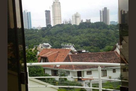 5_photo/94dce2316d.6f3426350093cd90-ATLAS-e4bacc9f-87df-438c-9164-8e9a8bcfeb6c.jpg de casa à venda com 4 quartos, 450m² em Mossunguê, Curitiba