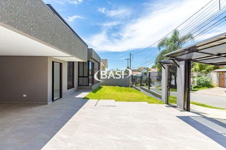 3_photo/94dce231a5.d6af0fe843853389-ATLAS-24574ae7-778a-40bf-9d0e-21bbabfb46db.jpg de casa à venda com 3 quartos, 218m² em Mossunguê, Curitiba