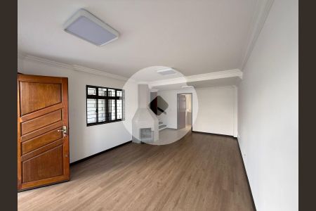 5_photo/94dce231cb.b35f0a667bfcb943-ATLAS-0e8bb820-6bd9-4e83-bca7-afb9b34f7c59.jpg de casa à venda com 3 quartos, 154m² em Mossunguê, Curitiba