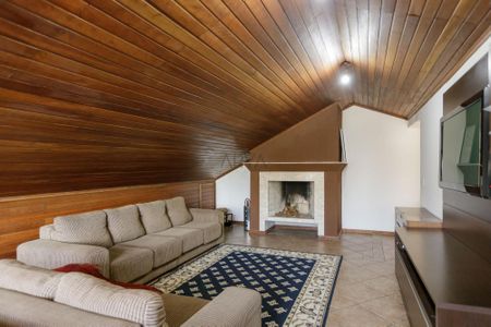 11_photo/94dce23255.54aece7605d3c183-ATLAS-2d072ce9-4b6b-4ce4-9254-e209aa4fb899.jpg de casa à venda com 3 quartos, 352m² em Mossunguê, Curitiba