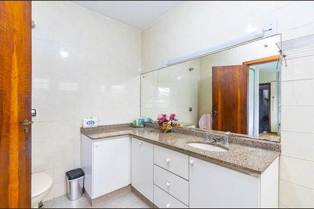 26_photo/94dce23257.1e9d1ba85beb8478-ATLAS-06362b0e-2fda-4383-b6da-462ed28e4b4f.jpg de casa à venda com 7 quartos, 167m² em Mossunguê, Curitiba