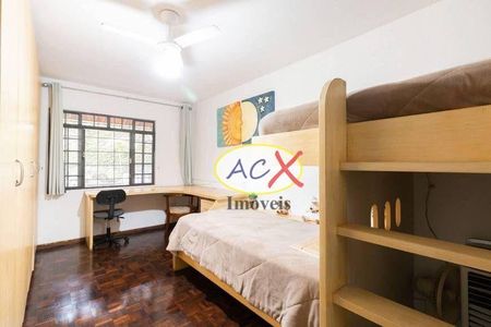 6_photo/94dce23257.49e5f4e107e90c19-ATLAS-46baba72-a1d3-406c-8fdf-98f270176a29.jpg de casa à venda com 4 quartos, 210m² em Mossunguê, Curitiba