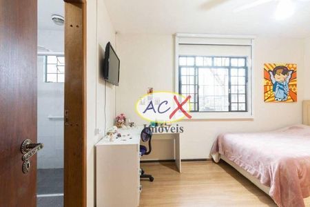 4_photo/94dce23257.49e5f4e107e90c19-ATLAS-ea8a060e-34ad-47da-a9a2-8433cf2f9291.jpg de casa à venda com 4 quartos, 210m² em Mossunguê, Curitiba