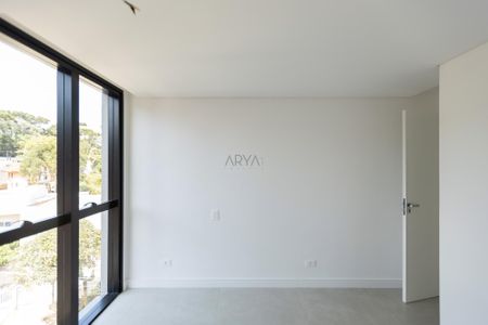 8_photo/94dce232c9.16c04351a4085bb7-ATLAS-2d13ae5f-2ca8-44ab-ba55-bd49f052d61c.jpg de apartamento à venda com 3 quartos, 244m² em Mossunguê, Curitiba