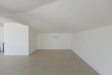 33_photo/94dce232c9.16c04351a4085bb7-ATLAS-bce061f5-27d1-4cc5-8dca-4287cae55d6a.jpg de apartamento à venda com 3 quartos, 244m² em Mossunguê, Curitiba