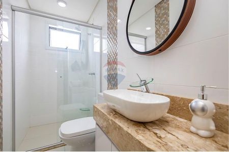 12_photo/94dce233b5.ef9097c2fd5b064b-ATLAS-351a9784-bc8d-47bc-8aea-80ff265540e2.jpg de casa à venda com 3 quartos, 224m² em Mossunguê, Curitiba