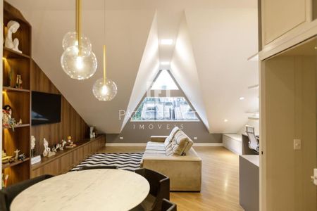 8_photo/94dce233b7.04f4efb4ec0e2ec3-ATLAS-385bcf3e-c6fc-41b6-87f2-3ba7fff7a926.jpg de casa à venda com 3 quartos, 213m² em Mossunguê, Curitiba