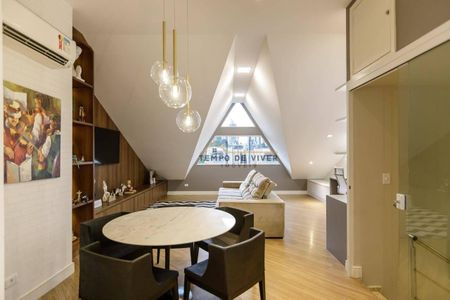 11_photo/94dce233b7.ca777cbc54495f7f-ATLAS-8c05fee4-2e7b-42e9-b5f2-c349ad0e8762.jpg de casa à venda com 3 quartos, 214m² em Mossunguê, Curitiba