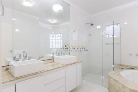 7_photo/94dce233b7.ca777cbc54495f7f-ATLAS-c0eb63ba-2b88-4e89-8edd-d937f8cb5126.jpg de casa à venda com 3 quartos, 214m² em Mossunguê, Curitiba