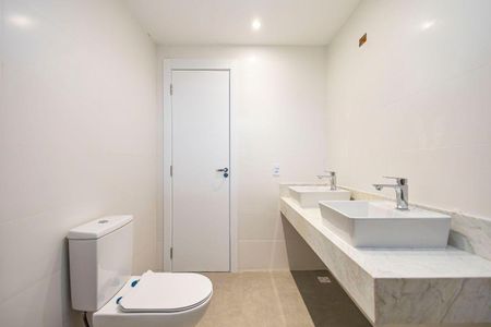 22_photo/94dce233bf.2f15d505e37c7ac5-ATLAS-41e6bad2-694c-4e60-9fb7-eb9524648b1f.jpg de casa à venda com 3 quartos, 180m² em Mossunguê, Curitiba