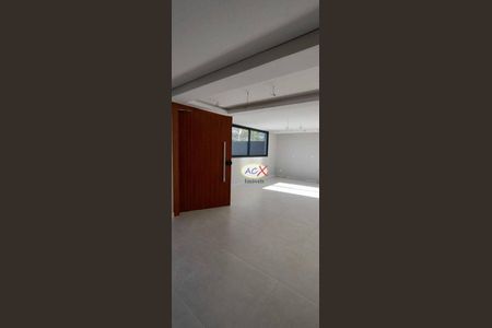 7_photo/94dce233cd.09604b2c146ebc17-ATLAS-c2a9286f-3fdf-414b-8242-e3d86ac858cf.jpg de casa à venda com 4 quartos, 190m² em Mossunguê, Curitiba