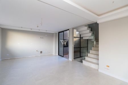 7_photo/94dce233d3.65b02e951a0b80a1-ATLAS-cc73602d-4d0d-497d-aeab-20989fc219d3.jpg de casa à venda com 4 quartos, 216m² em Mossunguê, Curitiba