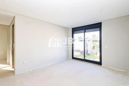 10_photo/94dce233d3.e6f02a1e96aef2b1-ATLAS-2223b851-edc7-4384-b08a-ef04ab462bfe.jpg de casa à venda com 3 quartos, 179m² em Mossunguê, Curitiba