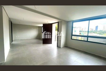 4_photo/94dce233d3.e6f02a1e96aef2b1-ATLAS-4e2c7942-9458-40e2-88f2-baa2b5a3c55f.jpg de casa à venda com 3 quartos, 179m² em Mossunguê, Curitiba