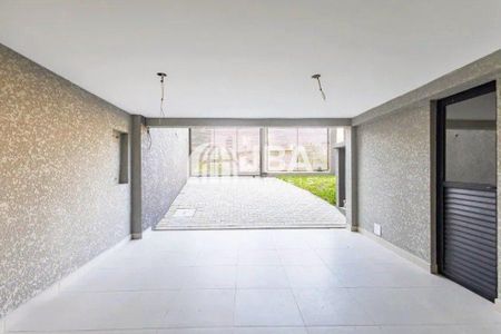 25_photo/94dce233d3.e6f02a1e96aef2b1-ATLAS-83c92b95-d64d-4893-8676-d7c5b51773d8.jpg de casa à venda com 3 quartos, 179m² em Mossunguê, Curitiba