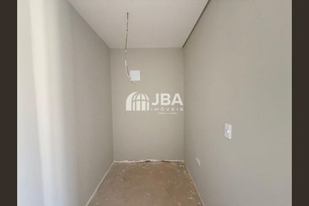 18_photo/94dce233d3.e6f02a1e96aef2b1-ATLAS-d08c9aad-a419-4b27-91d8-27e311ba7e2a.jpg de casa à venda com 3 quartos, 179m² em Mossunguê, Curitiba