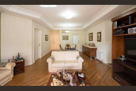 2_photo/94dce235ff.be72bd3c78b3513c-ATLAS-7bca9342-cbcb-4b00-ae7d-32f7e70b6428.jpg de casa de condomínio à venda com 3 quartos, 380m² em Campo Comprido, Curitiba