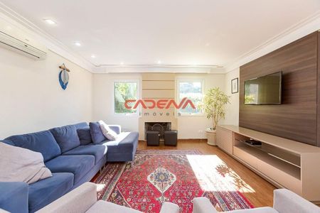 14_photo/94dce23769.1d446599197df8f2-ATLAS-9ca2e34d-7a6f-4e91-8e25-120a443839fb.jpg de casa para alugar com 4 quartos, 431m² em Campo Comprido, Curitiba