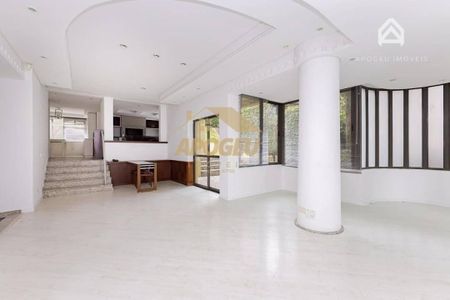 4_photo/94dce237c5.dab2038715a2b272-ATLAS-d83d8ee6-ba9b-43ae-924b-1d59461dfbbd.jpg de casa de condomínio à venda com 5 quartos, 411m² em Campo Comprido, Curitiba