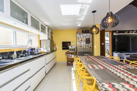 5_photo/94dce23973.cd6912d4e48c45dd-ATLAS-119c284c-c94d-478f-940b-dd52ea92a180.jpg de casa para alugar com 3 quartos, 191m² em Campo Comprido, Curitiba