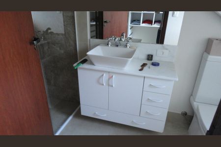 11_photo/94dce23973.cd6912d4e48c45dd-ATLAS-232630fd-b758-449e-bead-082e4dd71be8.jpg de casa à venda com 3 quartos, 200m² em Campo Comprido, Curitiba