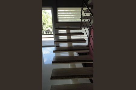 3_photo/94dce23973.cd6912d4e48c45dd-ATLAS-3855a462-b709-4e24-8aa7-08e901581b7b.jpg de casa à venda com 3 quartos, 200m² em Campo Comprido, Curitiba