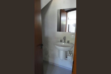 1_photo/94dce23973.cd6912d4e48c45dd-ATLAS-3a6f70b0-ff4e-428f-b85d-02892f546795.jpg de casa à venda com 3 quartos, 200m² em Campo Comprido, Curitiba