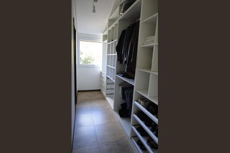 5_photo/94dce23973.cd6912d4e48c45dd-ATLAS-420af5a9-6680-4251-8bec-433ac1cdb3da.jpg de casa à venda com 3 quartos, 200m² em Campo Comprido, Curitiba