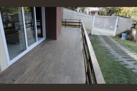 9_photo/94dce23973.cd6912d4e48c45dd-ATLAS-5eab3229-49da-4530-9fa5-69e30213c3f0.jpg de casa à venda com 3 quartos, 200m² em Campo Comprido, Curitiba