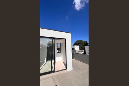 10_photo/94dce23979.521465a1a6cc0fb0-ATLAS-eb56d9a1-155d-41ba-97d1-c0b5d1d7dacf.jpg de casa à venda com 3 quartos, 154m² em Campo Comprido, Curitiba