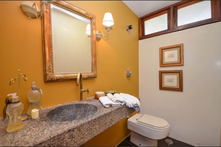 25_photo/94dce2397f.c06c3c5dbfc3661b-ATLAS-cd9a2c7c-60cd-4420-bb3d-8ee5964181b4.jpg de casa à venda com 4 quartos, 560m² em Campo Comprido, Curitiba