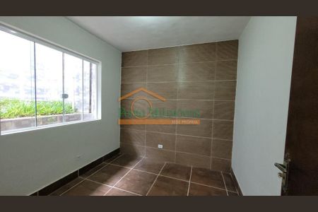 10_photo/94dce23e47.f7e81ba1849dc159-ATLAS-2ba0041a-cfb5-4e83-b543-da11e562ff5b.jpg de casa para alugar com 3 quartos, 70m² em Cidade Industrial de Curitiba, Curitiba