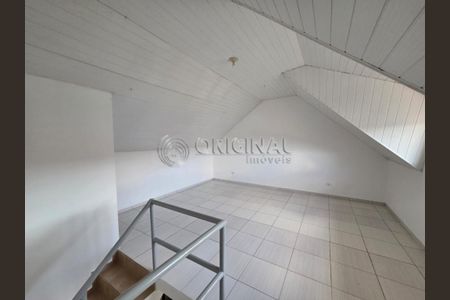 9_photo/94dce23fcd.c358559a14535f11-ATLAS-3b4f05b3-8a91-4307-b3d8-66fc01c1e62d.jpg de casa para alugar com 3 quartos, 114m² em Cidade Industrial de Curitiba, Curitiba