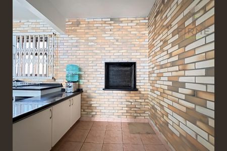 28_photo/94dce23fe1.9c27ff06134c7db2-ATLAS-5a866bd7-76b2-4a30-86ed-65e8a3fd8526.jpg de casa à venda com 4 quartos, 303m² em Cidade Industrial de Curitiba, Curitiba