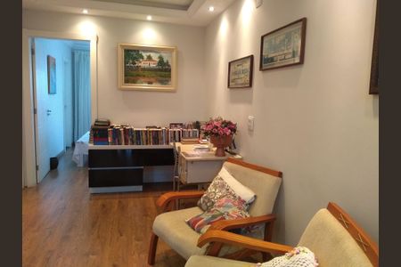 26_photo/94dce23fe5.727778d524bde65a-ATLAS-7505c977-b34d-4e00-b61b-7a4c32ce6cc0.jpg de casa à venda com 3 quartos, 204m² em Cidade Industrial de Curitiba, Curitiba