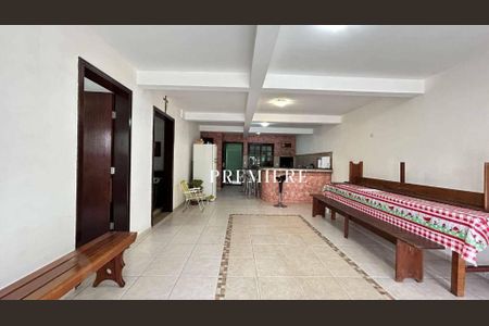 13_photo/94dce23feb.68fea5cf95d25830-ATLAS-1701da38-65a1-43cd-812c-741bf6b4ccbe.jpg de casa à venda com 4 quartos, 244m² em Cidade Industrial de Curitiba, Curitiba