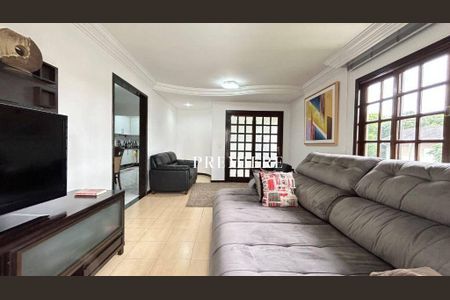 20_photo/94dce23feb.68fea5cf95d25830-ATLAS-edef7aef-1c5d-4b0c-9d73-cfb6c7456766.jpg de casa à venda com 4 quartos, 244m² em Cidade Industrial de Curitiba, Curitiba