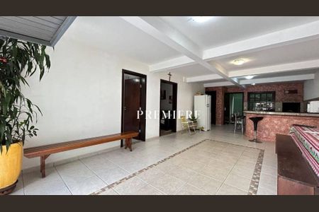 18_photo/94dce23feb.68fea5cf95d25830-ATLAS-fac56a51-d511-4dfe-b253-0edc67ba26d4.jpg de casa à venda com 4 quartos, 244m² em Cidade Industrial de Curitiba, Curitiba