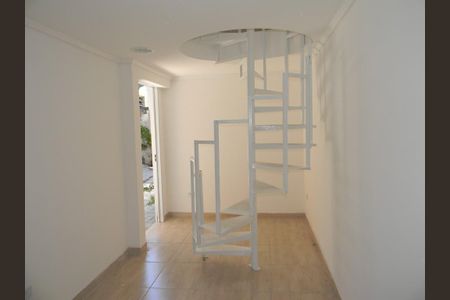 10_photo/94dce23fff.e55e7b5bbdef3de4-ATLAS-bf118aba-2e50-41eb-a40e-44793076e891.jpg de casa para alugar com 2 quartos, 47m² em Cidade Industrial de Curitiba, Curitiba