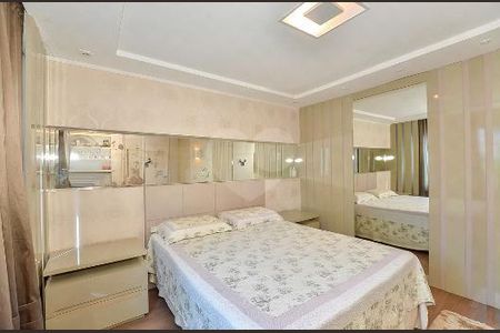 7_photo/94dce24207.9d2320855e37ff98-ATLAS-1adba72c-7e27-4b7a-827b-9b0ef3761063.jpg de casa à venda com 3 quartos, 200m² em Campo Comprido, Curitiba