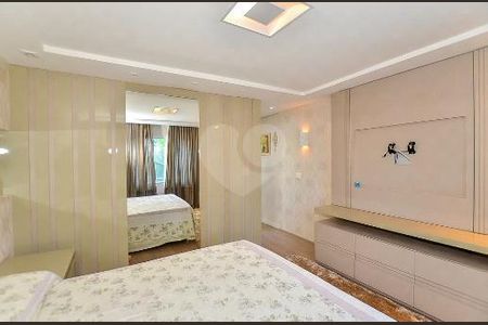 5_photo/94dce24207.9d2320855e37ff98-ATLAS-470c23dc-452b-4f88-9e4e-744264e843e1.jpg de casa à venda com 3 quartos, 200m² em Campo Comprido, Curitiba