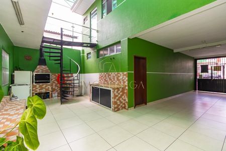 2_photo/94dce2424f.f63caee062125e05-ATLAS-0caaea26-c98a-4e44-8597-dc50258ea264.jpg de casa à venda com 6 quartos, 340m² em Cidade Industrial de Curitiba, Curitiba