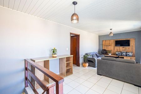 13_photo/94dce2424f.f63caee062125e05-ATLAS-d97c601e-0def-4e86-b941-63dbeb1688d4.jpg de casa à venda com 6 quartos, 310m² em Cidade Industrial de Curitiba, Curitiba