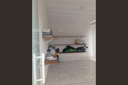 4_photo/94dce24309.1987c265c069de70-ATLAS-2b2bf1a6-3ff9-416d-b027-208b3db87675.jpg de casa à venda com 4 quartos, 160m² em Cidade Industrial de Curitiba, Curitiba