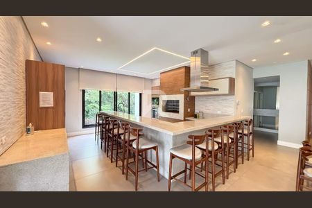 9_photo/94dce2446b.52361b1ead3fd37e-ATLAS-5db5b7cd-7dce-4dcd-a647-8d3dd0fa2215.jpg de casa à venda com 4 quartos, 476m² em Campo Comprido, Curitiba