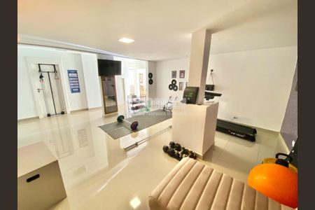 5_photo/94dce2446b.fa2080acbd2fe860-ATLAS-8e14679a-bf02-47e8-bdd4-2a9b57014593.jpg de casa à venda com 4 quartos, 476m² em Campo Comprido, Curitiba