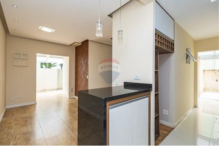 6_photo/94dce244ef.0b05bf89fdb2f1af-ATLAS-0de598c1-65c8-4ecc-ab11-1e830eaccccd.jpg de apartamento à venda com 3 quartos, 107m² em Campo Comprido, Curitiba