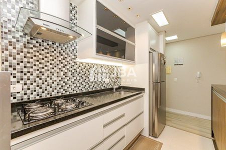 4_photo/94dce244ef.0b05bf89fdb2f1af-ATLAS-4680907a-0ec7-427b-bd2a-936e95c26a0b.jpg de apartamento à venda com 3 quartos, 65m² em Campo Comprido, Curitiba