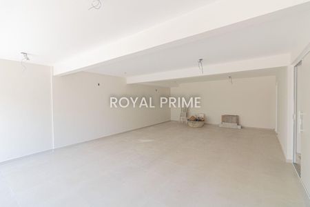 5_photo/94dce245b9.3c7f51fafced9c7c-ATLAS-bd08bc7d-5df9-45b8-9aff-ffbcf6878e5b.jpg de casa à venda com 3 quartos, 354m² em Campo Comprido, Curitiba